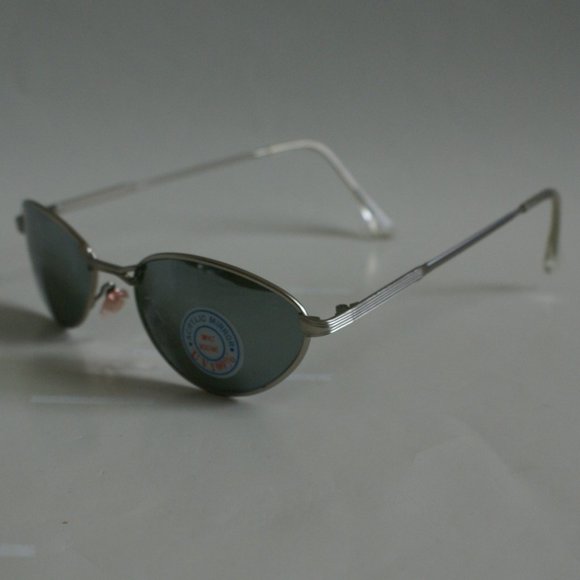 NWT True Vintage 90's lady's retro fashion small frame smoke mirrored Sunglasses - Picture 2 of 8